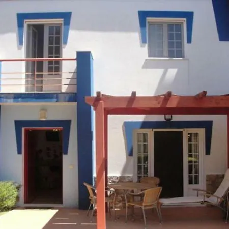 Vivenda V3 Ferienhaus *